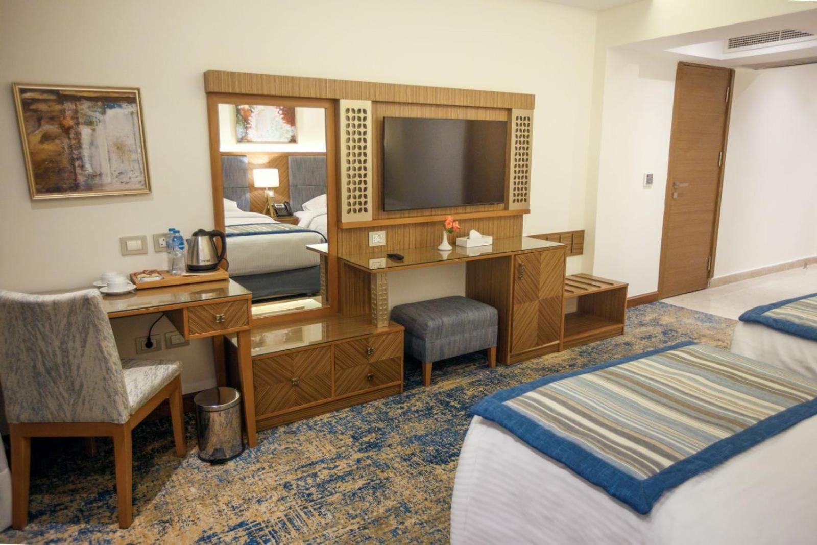 Helnan Hotel - Port Fouad Port Said Buitenkant foto
